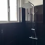 Stylish 3-bedroom Flat In Appartamento *