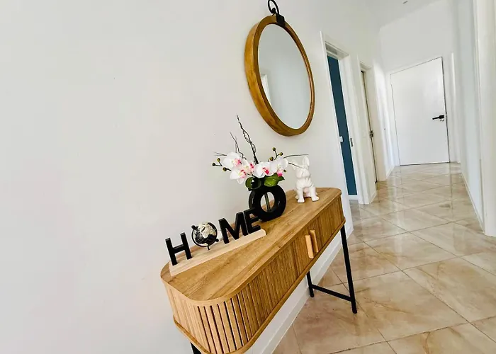 公寓 Stylish 3-bedroom Flat In